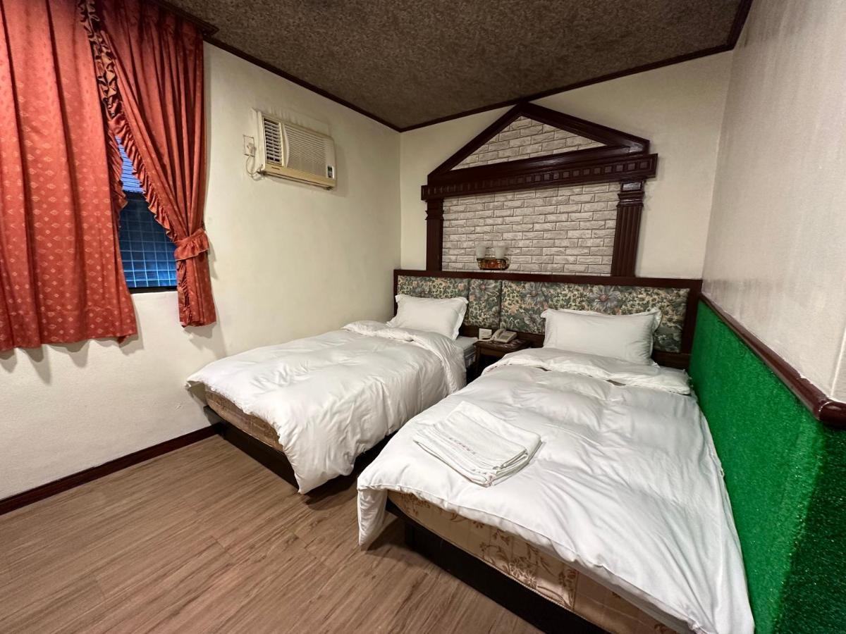 Ming Ren Hotspring Hotel Jiaoxi Extérieur photo