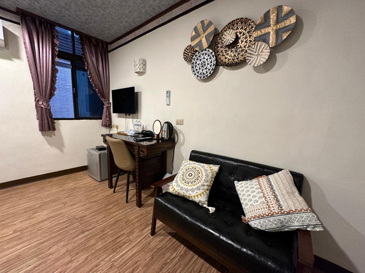 Ming Ren Hotspring Hotel Jiaoxi Extérieur photo