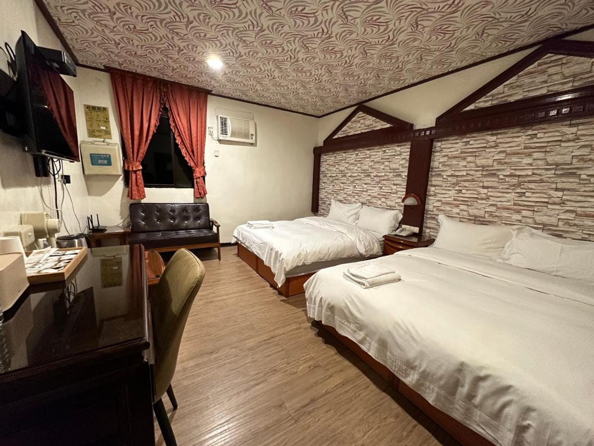 Ming Ren Hotspring Hotel Jiaoxi Extérieur photo