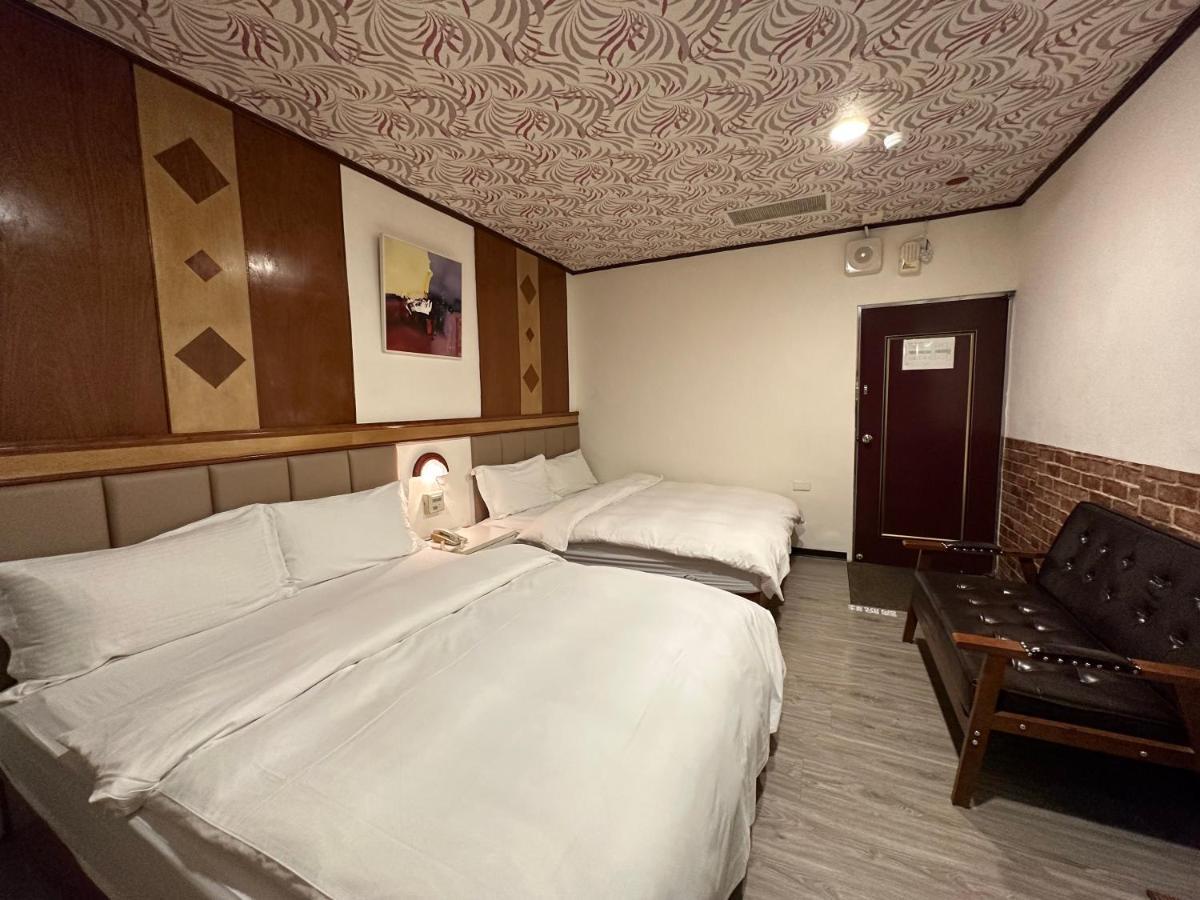 Ming Ren Hotspring Hotel Jiaoxi Extérieur photo
